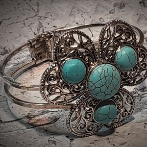 Turquoise and Silver Toned Bangle Bracelet